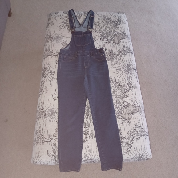 Nivana Overalls - Picture 1 of 5